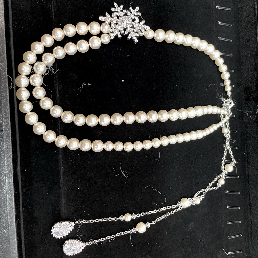 Rhinestone and ivory pearl snowflake necklace